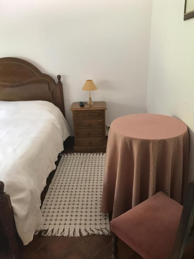 Europa Bed & Breakfast Castanheira de Pera Bagian luar foto