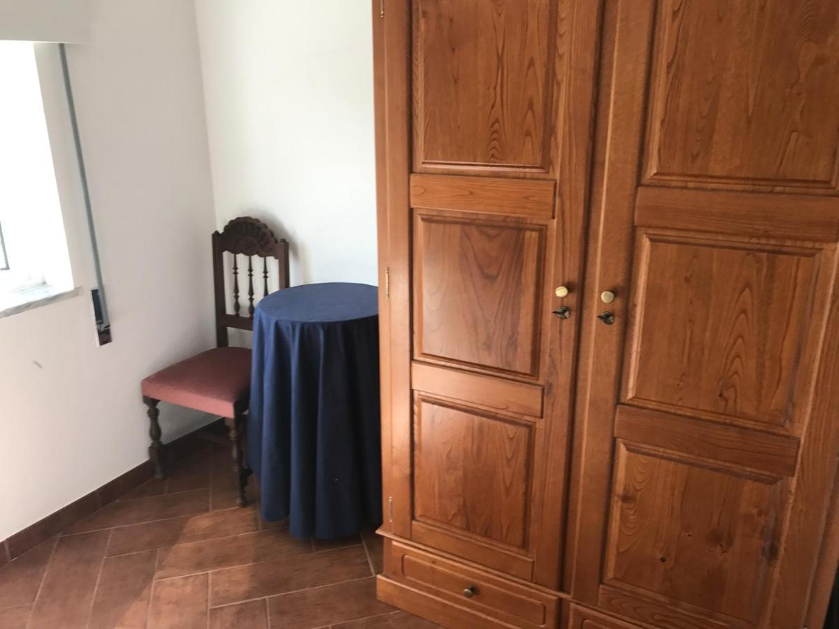 Europa Bed & Breakfast Castanheira de Pera Bagian luar foto